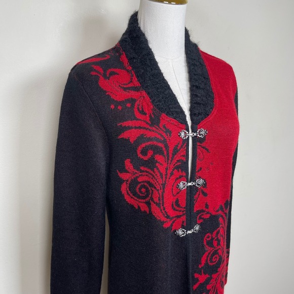 NorthStyle Alpaca Longline Cardigan S Red Black Floral Scroll Clasp Romantic - Picture 4 of 9